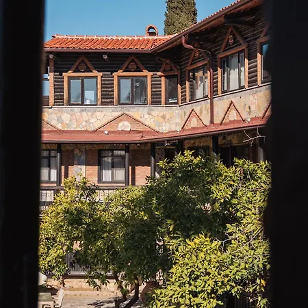 Manastir Mandarin Altınoluk